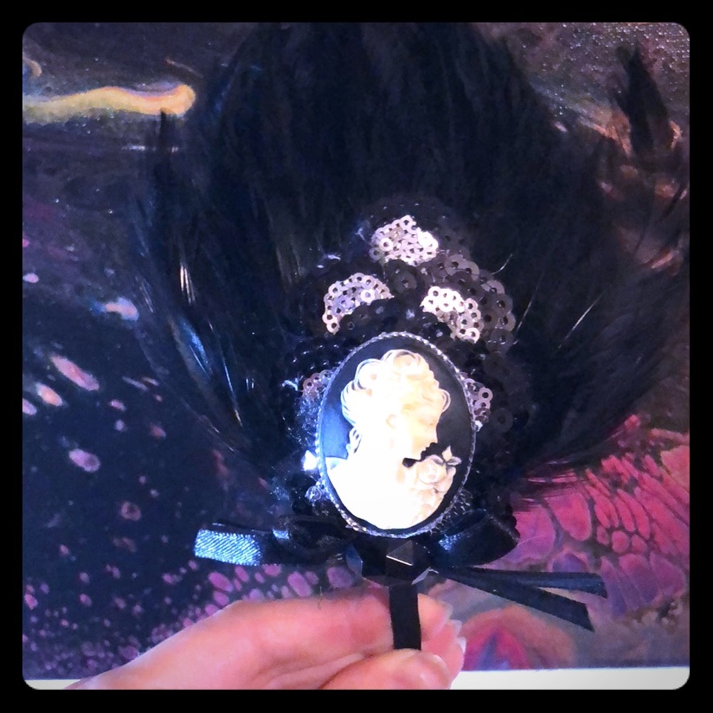 Victorian style goth Cameo feathered Headband